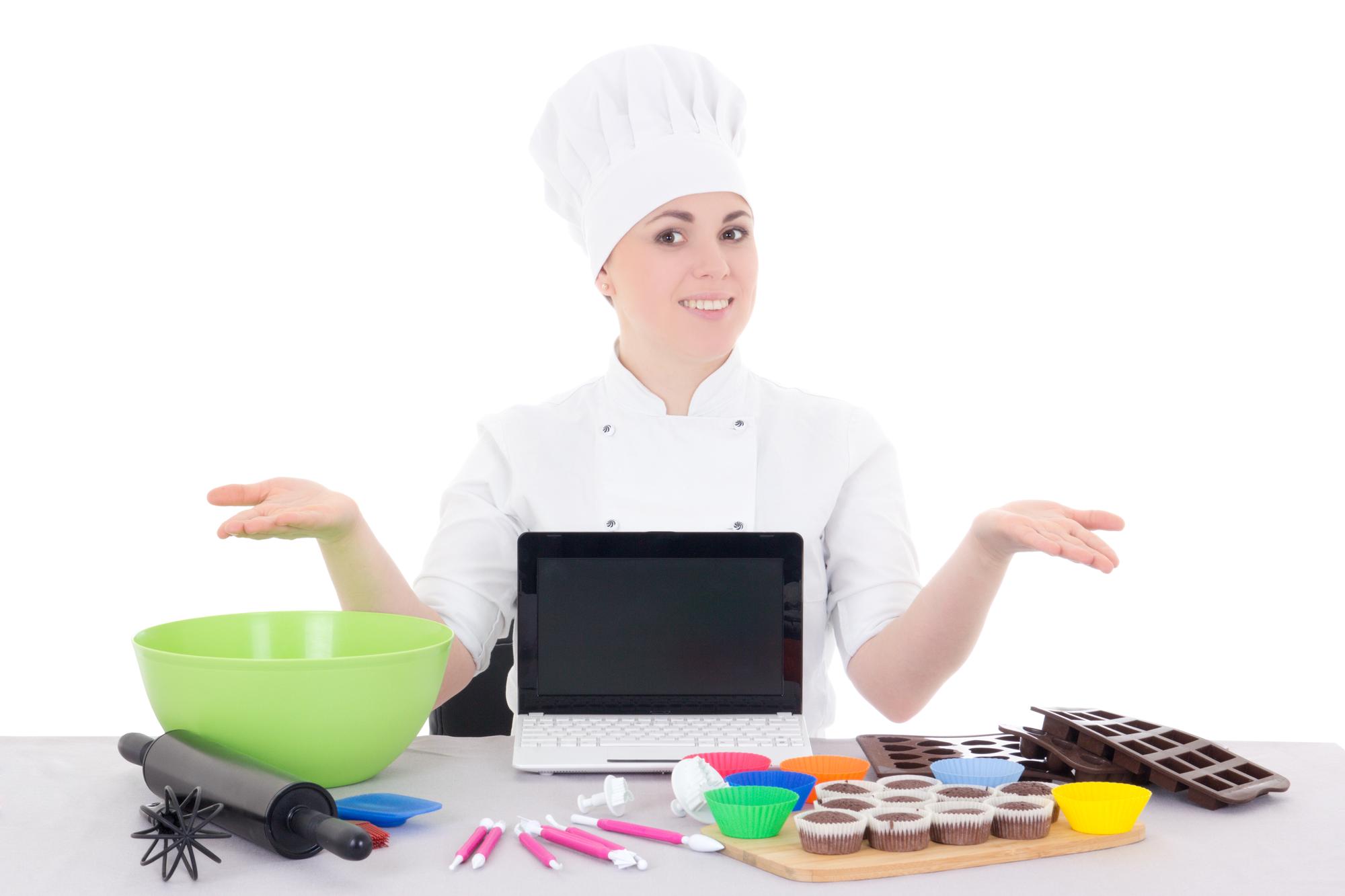 Lezione dal vivo con gruppo che cucina insieme